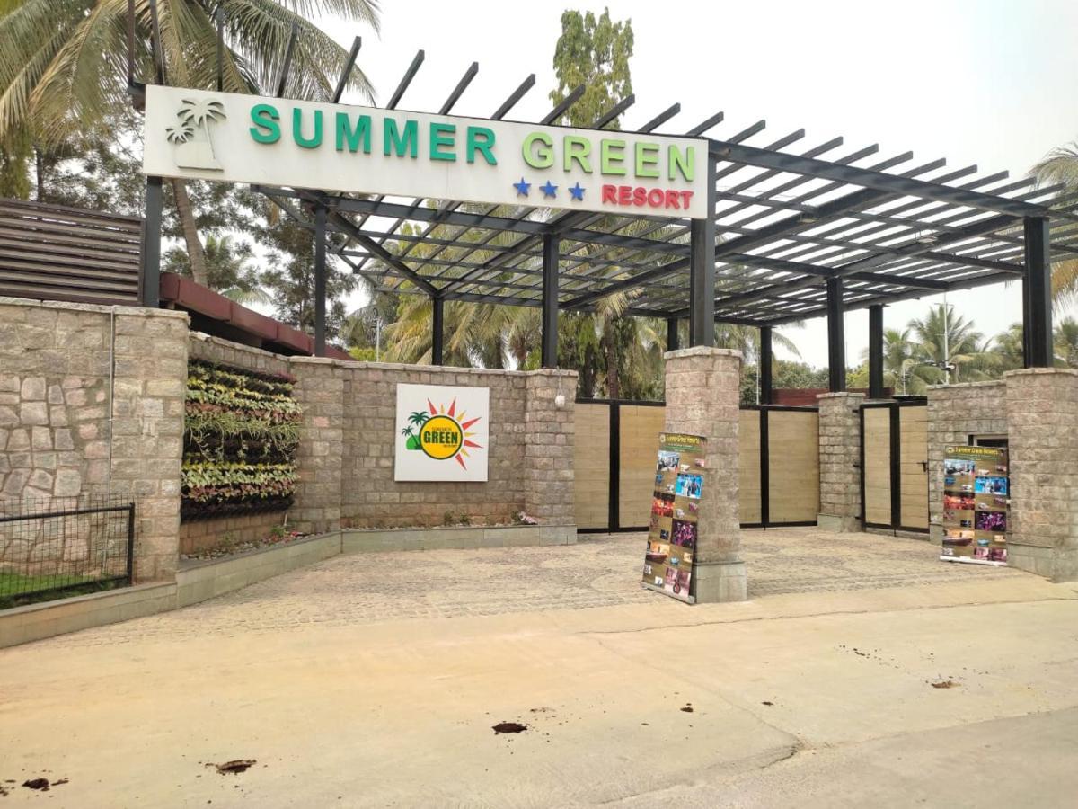 Summer Green Resort Hyderabad Exteriör bild