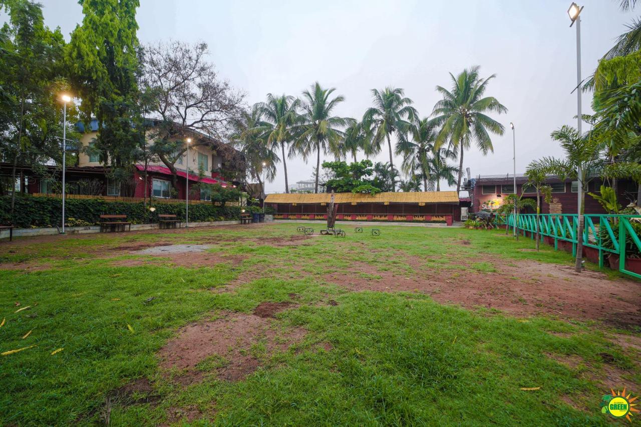 Summer Green Resort Hyderabad Exteriör bild