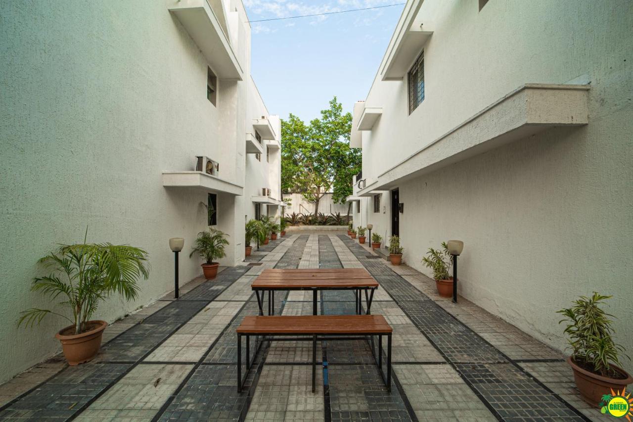 Summer Green Resort Hyderabad Exteriör bild