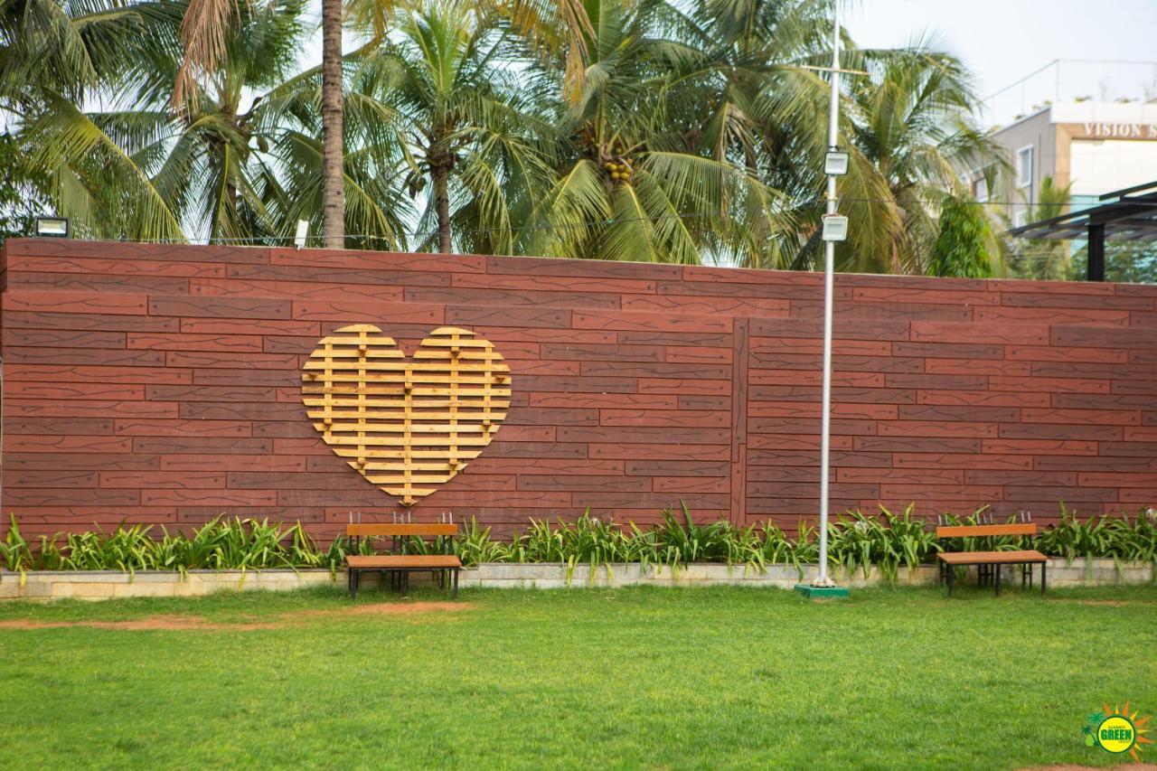 Summer Green Resort Hyderabad Exteriör bild
