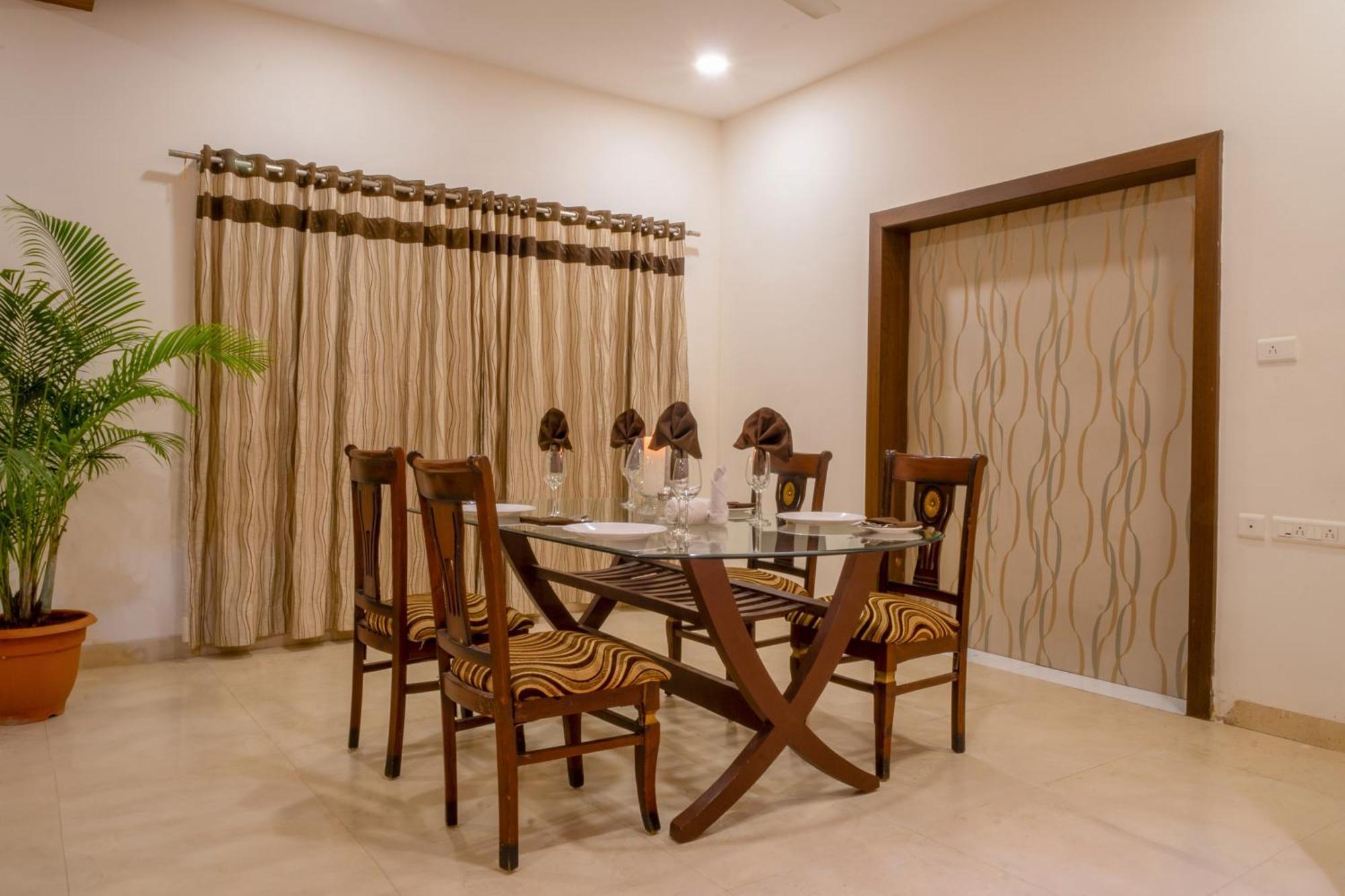 Summer Green Resort Hyderabad Exteriör bild