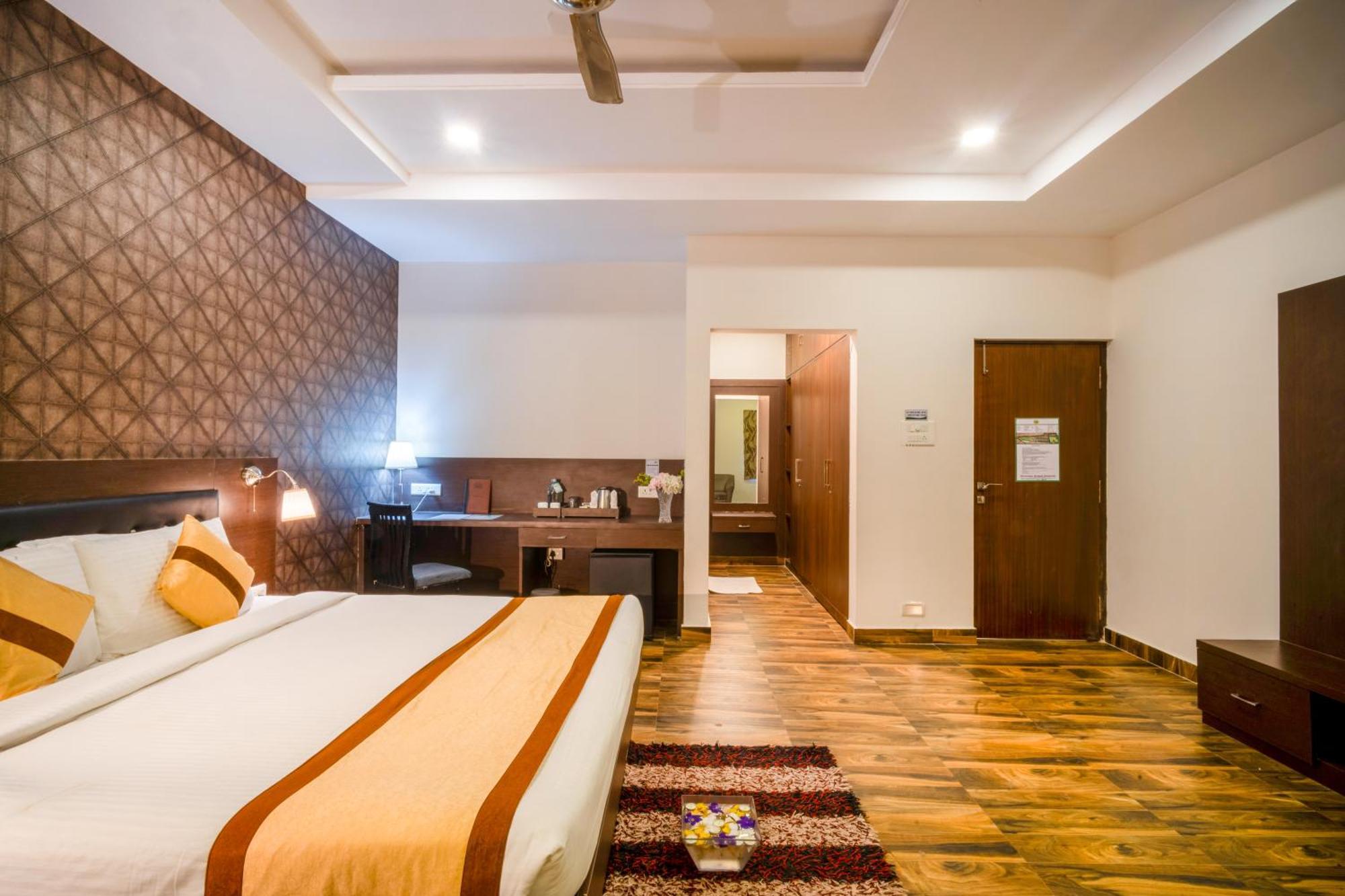 Summer Green Resort Hyderabad Exteriör bild